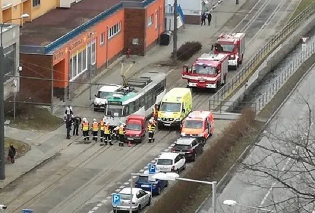 Nehoda v ulici Na Bídě