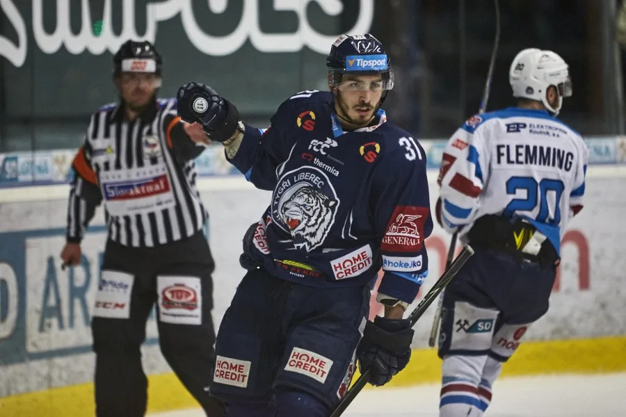 Dominik Lakatoš.
