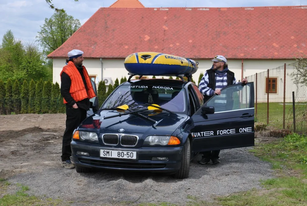 Odpůrci Miloše Zemana