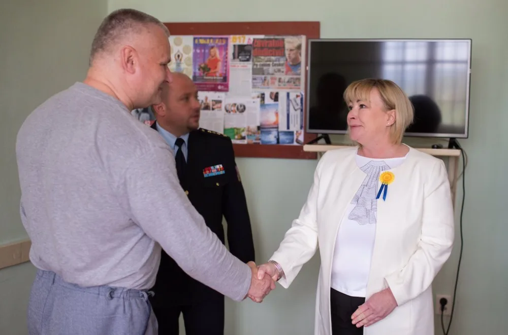 Kajínka navštívila prezidentova žena.