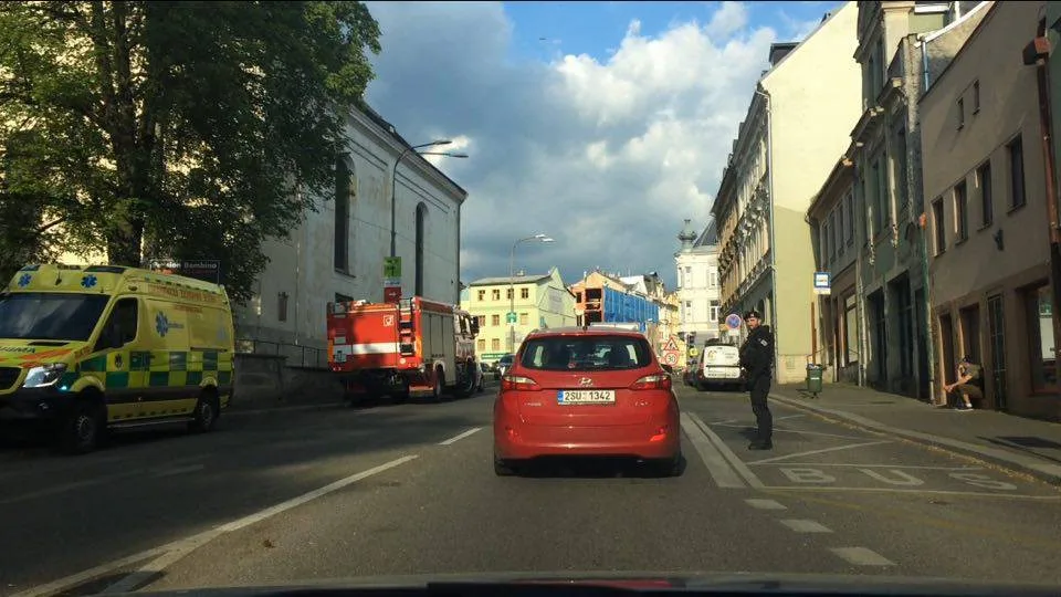 K nehodě došlo ve Valdštejnské ulici.