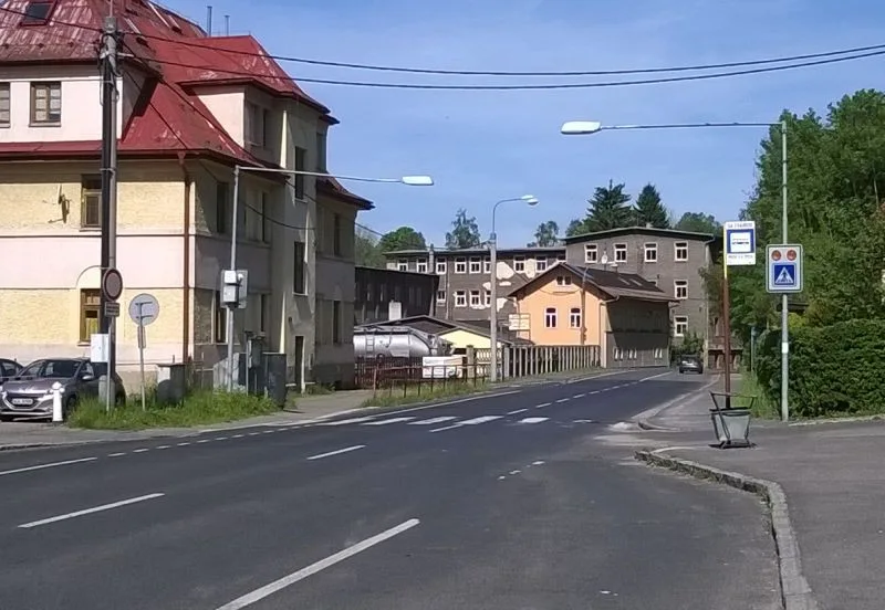 Na přechody v Proseči si místní ještě počkají. Jejich stavba by způsobila kolaps dopravy