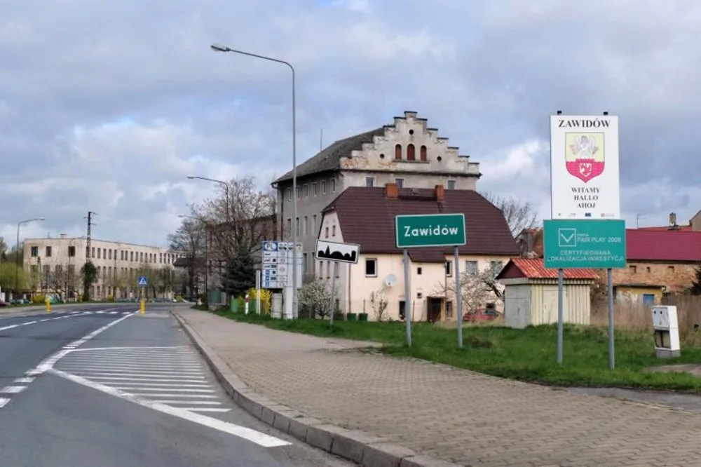 Přechod v Zawidówě.