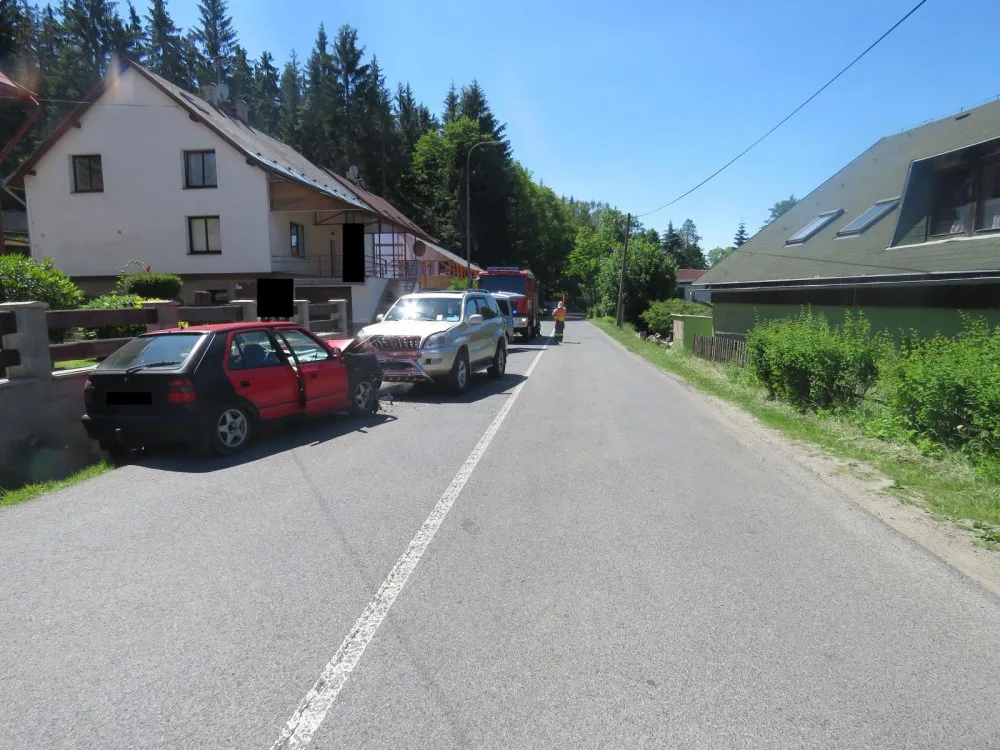 Nikdy nevlastnila řidičák, přesto usedla za volant. Havarovala i s miminkem na sedačce spolujezdce.