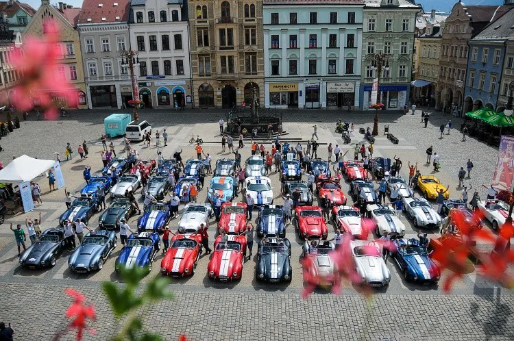 V Liberci si dali dostaveníčko milovníci legendárního vozu AC Cobra.