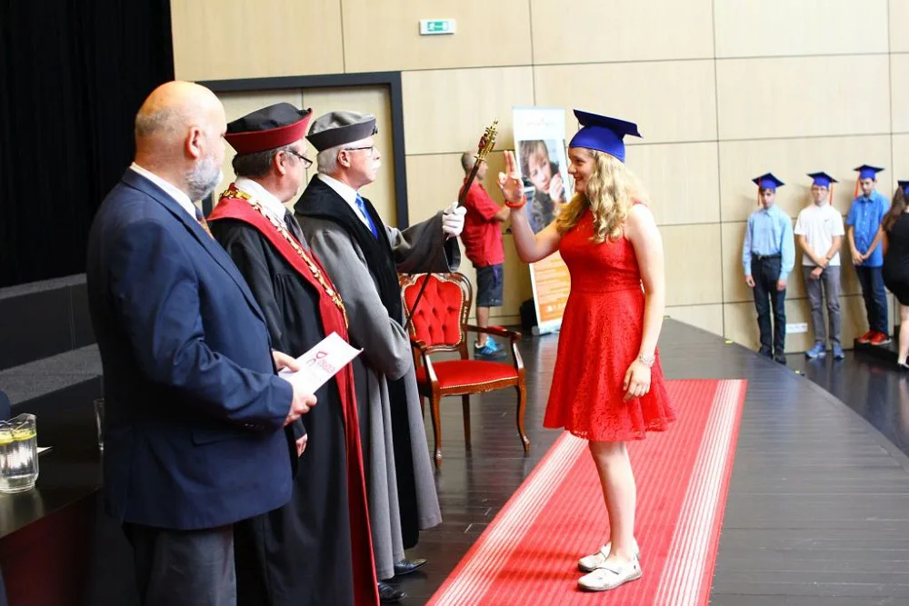 Promoce Dětské uni