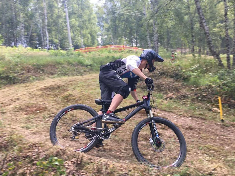 Foto DH-FR Racing Tanvald