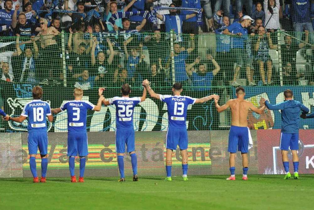 lovan nedal trápící se Boleslavi šanci. Výhru 3:0 zařídil dvěma přesnými zásahy Graiciar.