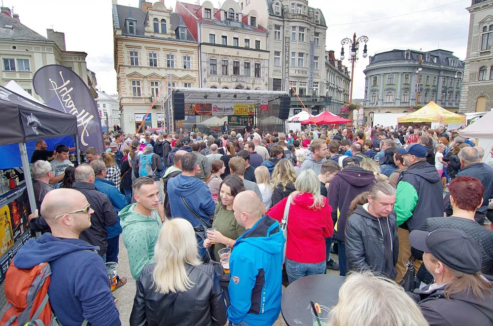 Liberecký pivní festival.