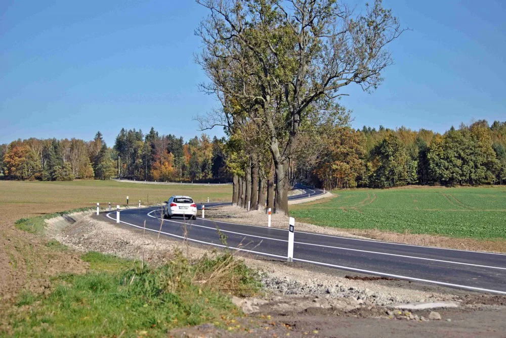 Nová silnice z Raspenavy