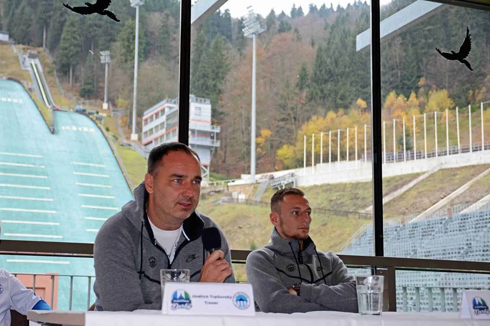 Dnešní tisková konference k derby.