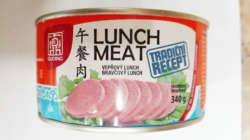 Potravinářská inspekce zakázala Lunch Meat, který svým složením klamal spotřebitele.