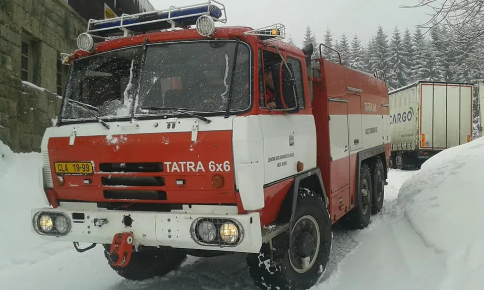 Kamion vyprostila Tatra 815