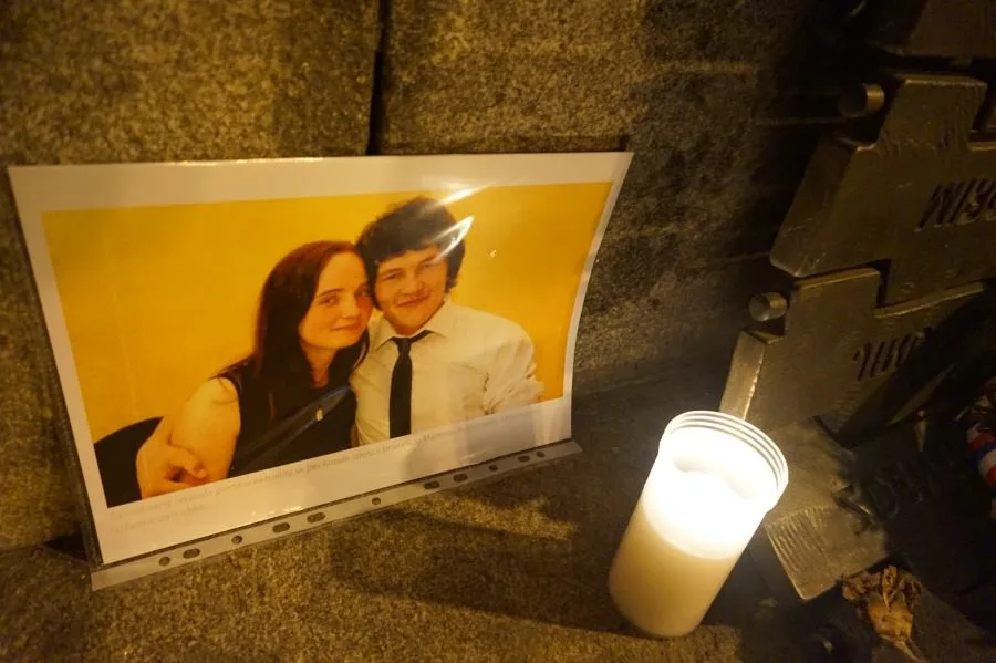 Novinář Ján Kuciak byl zavražděn i se svou snoubenkou.
