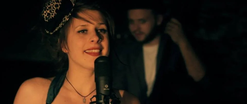 Dubnový Open mic koktejl namíchá krásné hlasy čtyř dam.