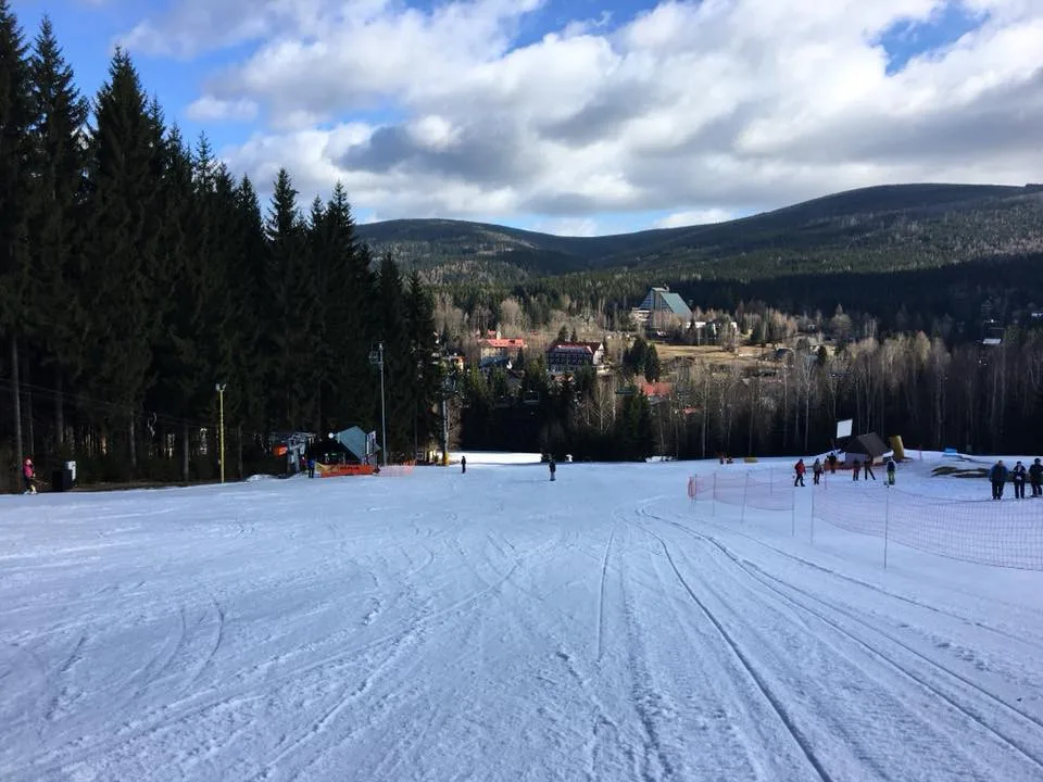 Skiareál v Harrachově.