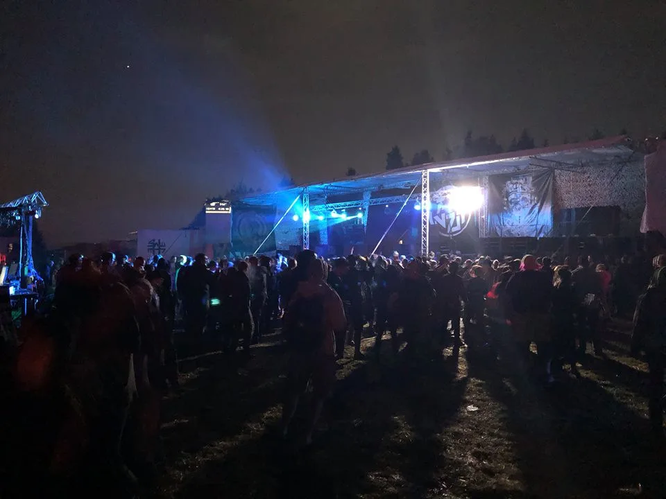 Czarotek v noci na neděli.