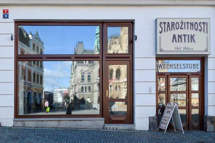 Malá výstavní síň bude naproti radnici.