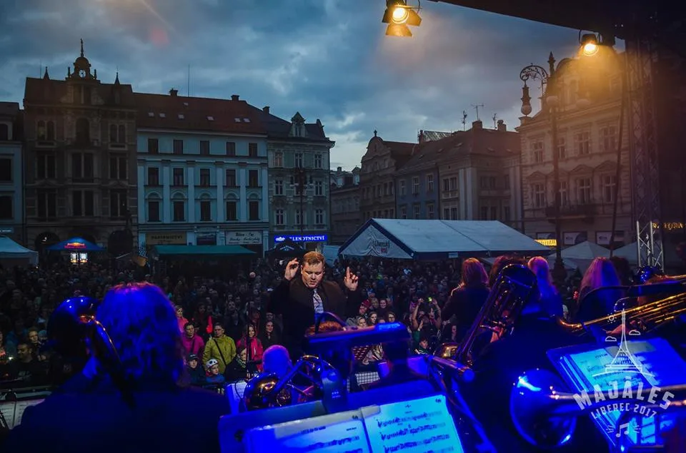 Big band Jam.