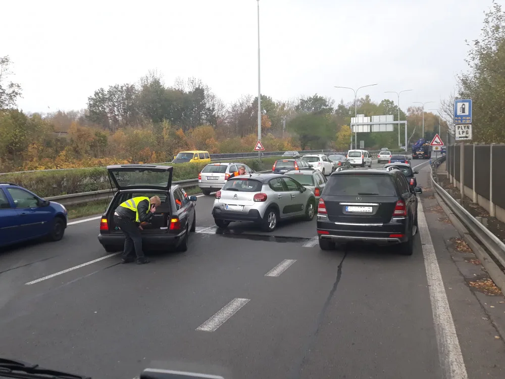 Nehoda na průtahu Libercem.