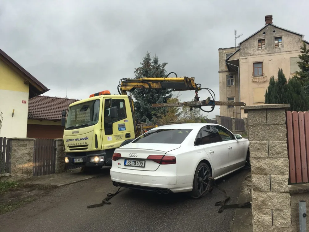 Luxusní Audi zadržené v Jablonném.