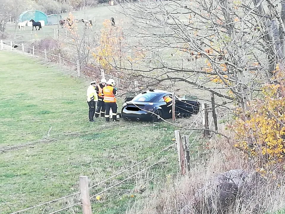 Audi sjelo ze silnice.