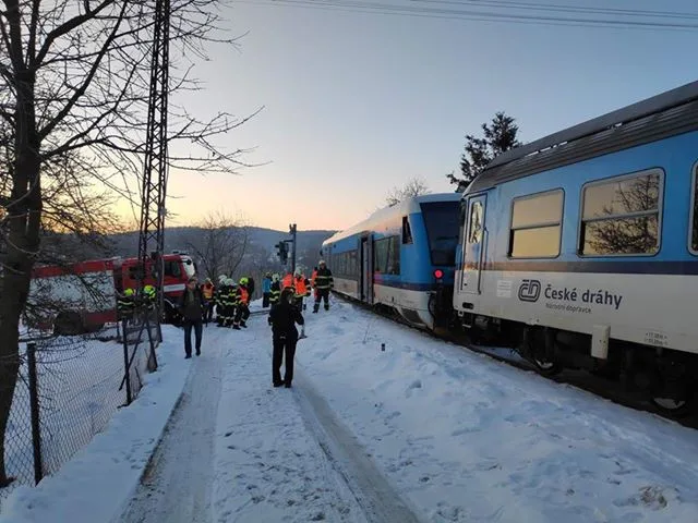 Srážka vlaku s nákladním vozem