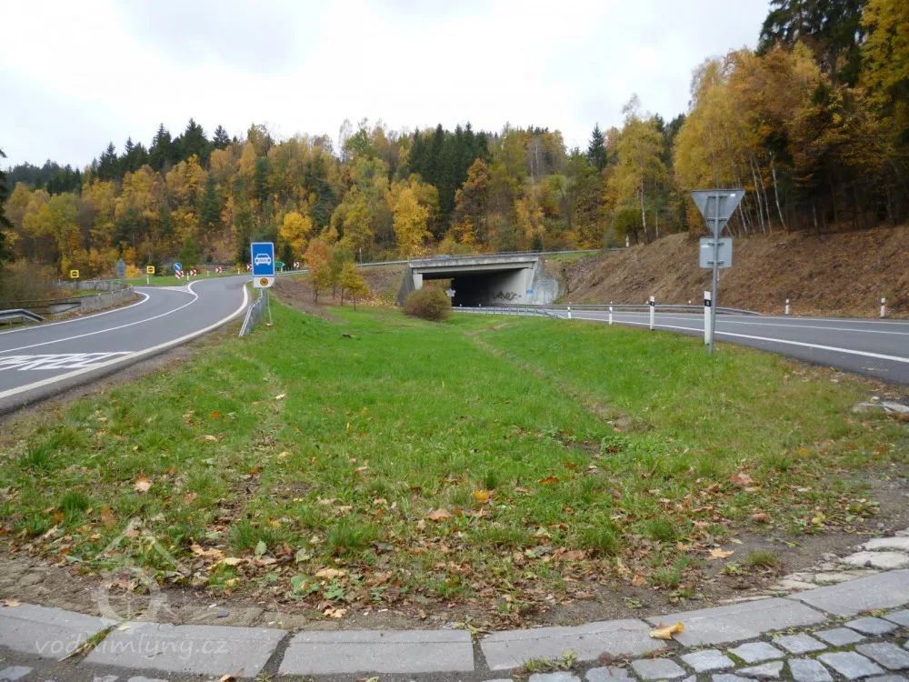 Křižovatka Rádelský mlýn