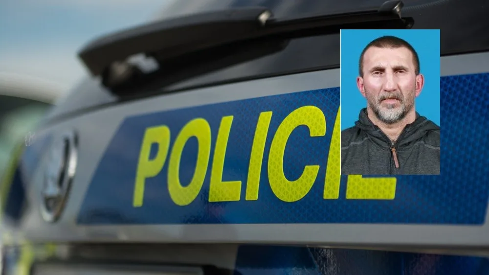 Po muži na fotografii pátrají policisté.