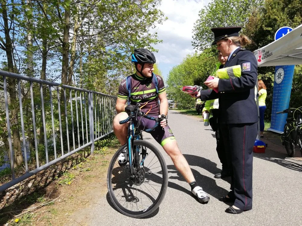 Policisté si dnes počíhali na cyklisty.