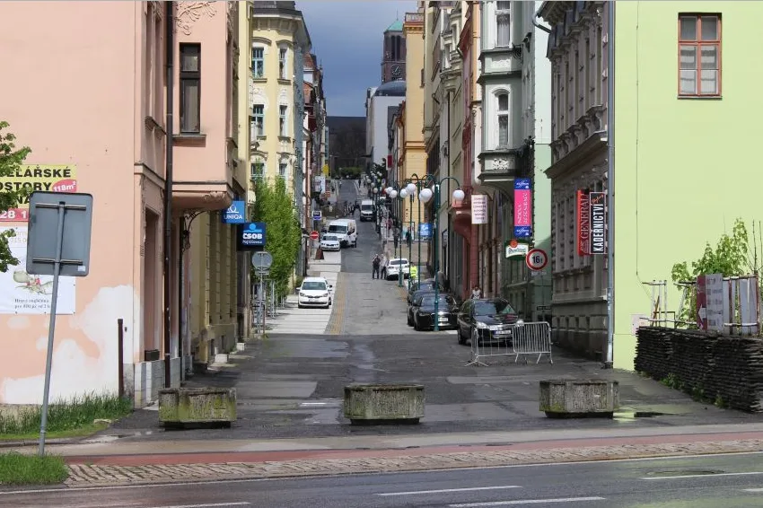 Pěší zóna v Jablonci nad Nisou.