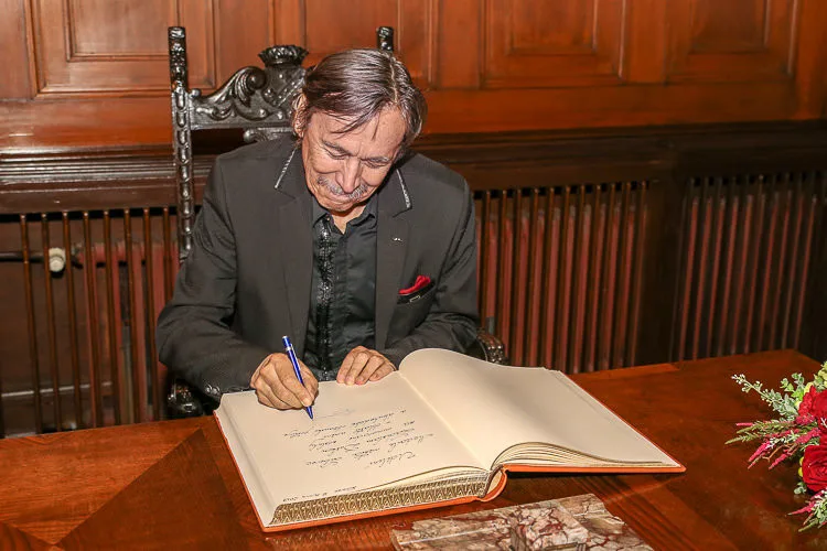 Ladislav Dušek.