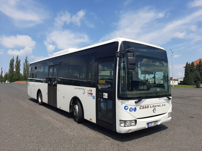 Sportovce budou převážet desítky autobusů