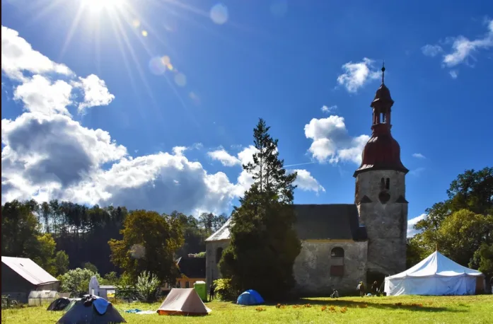 Kostel Navštívení Panny Marie.