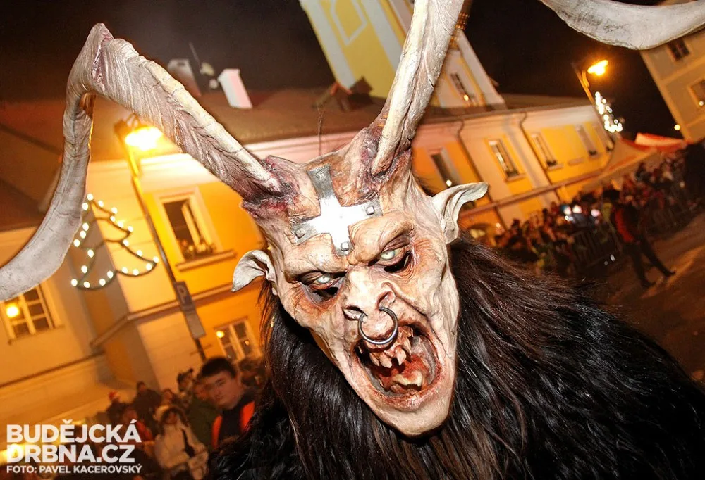 Krampusáci zavítají do České Lípy.