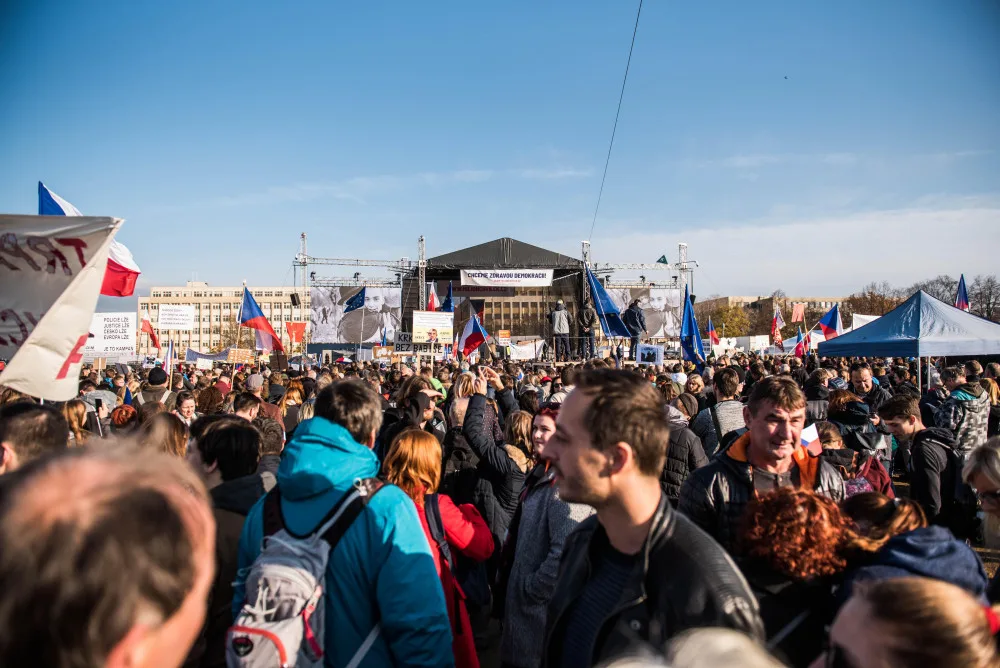 Protesty budou pokračovat, když Babiš nevyhoví Milionu chvilek