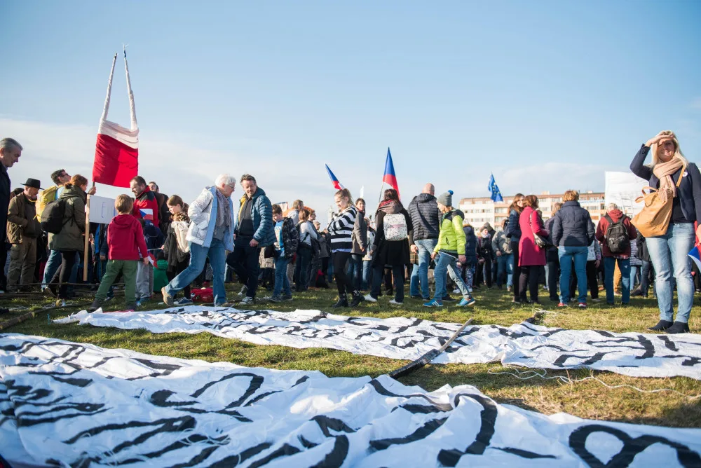 Protesty budou pokračovat, když Babiš nevyhoví Milionu chvilek