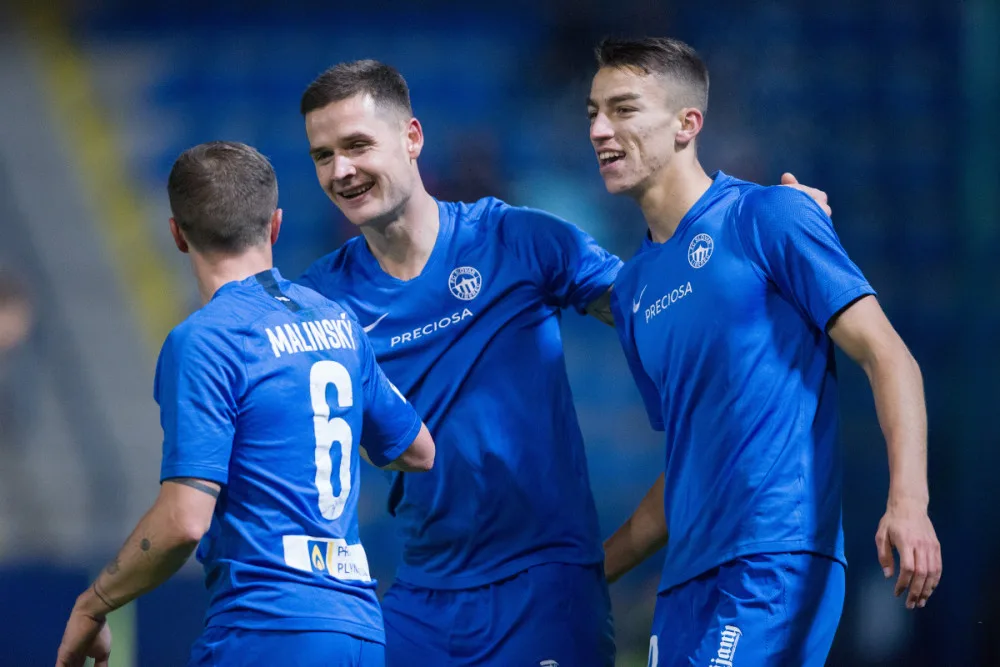 Musa a Potočný opouští Slovan.