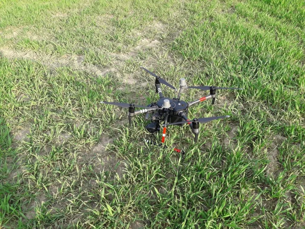 FOTO: Dron jako nový pomocník hasičů. Pomůže při požárech i pátrání po osobách