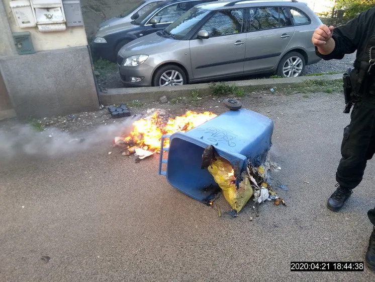 Foto z místa požáru