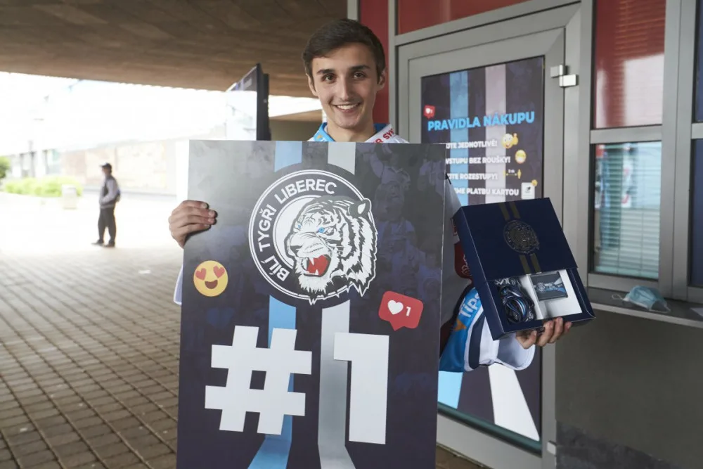 Vojta Špígl u rotundy strávil při čekání na permici dvě noci
