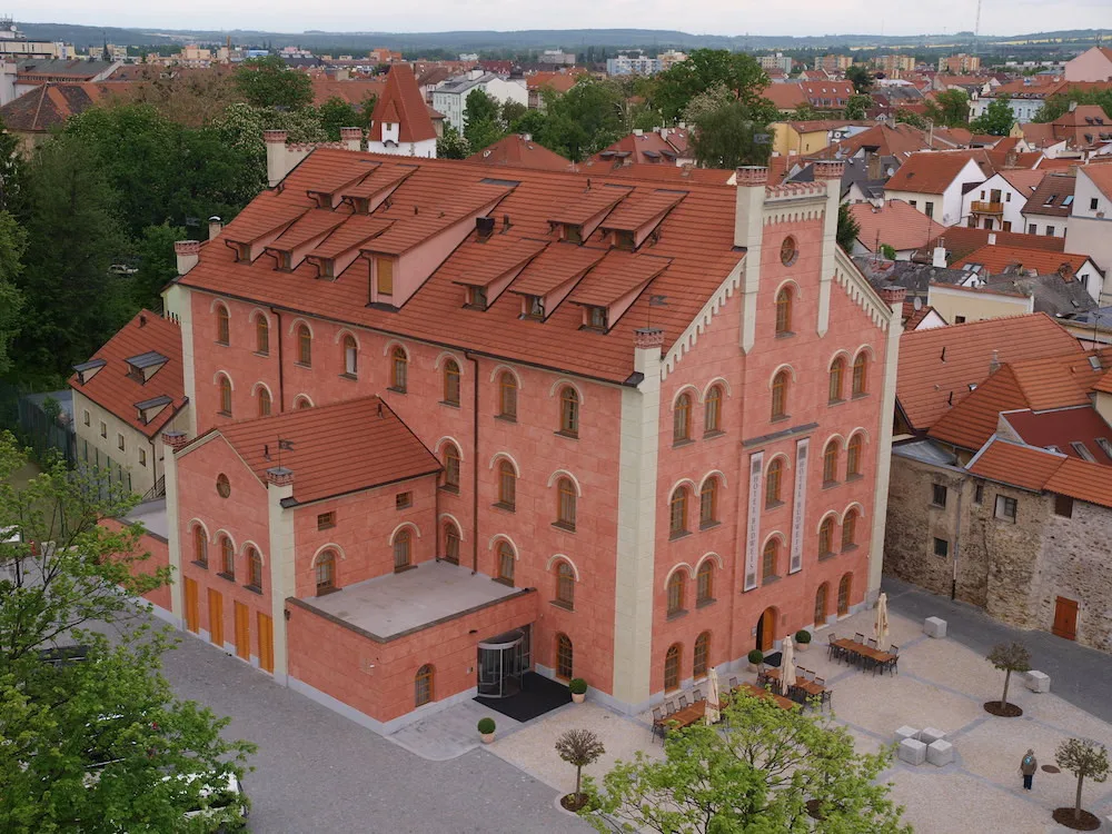 SOUTĚŽ: Vyhrajte pobyt pro dvě osoby na dvě noci v krásném českobudějovickém Hotelu Budweis