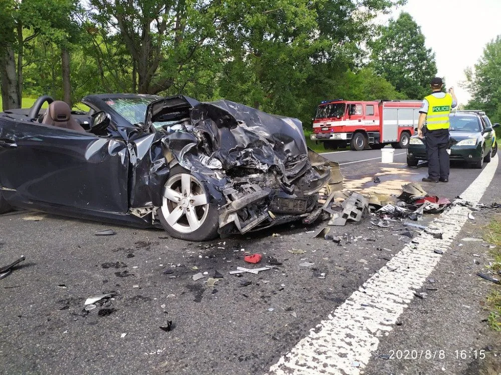 Policie hledá svědky tragické nehody u Cvikova, při které zemřela žena