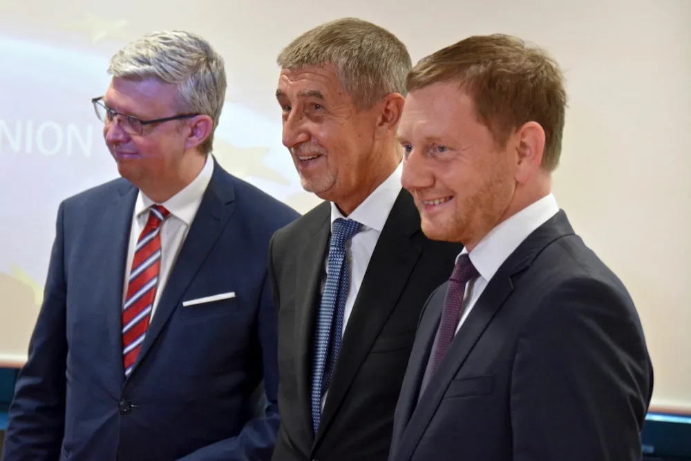 Vícepremiér Havlíček, premiér Babiš a saský premiér Kretschmer