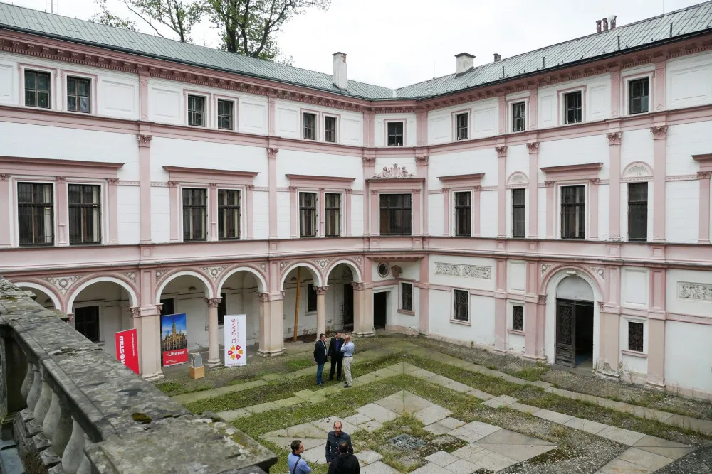 Začne rekonstrukce Liebiegova paláce za více než 200 milionů, potrvá 20 měsíců