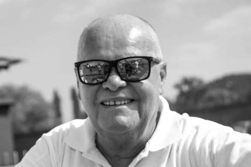 V sedmdesáti letech zemřel Břetislav Enge, legendární liberecký automobilový jezdec