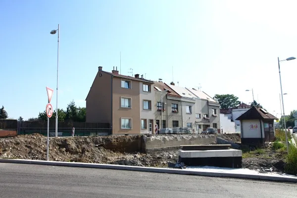 Stavební práce u viaduktu i v Nádražní ulici se v Turnově chýlí ke konci