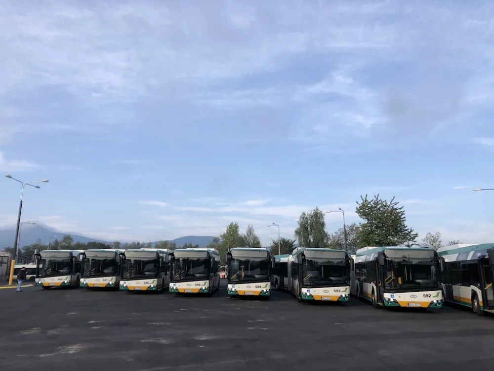 Dopravní podnik nasadí do provozu deset nových kloubových autobusů na zemní plyn