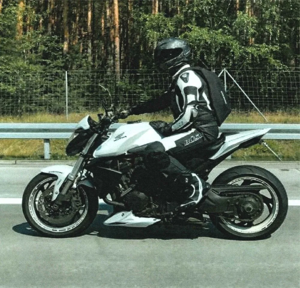 Přes noc zmizely v Harrachově motorky. Škoda přesáhla půl milionu