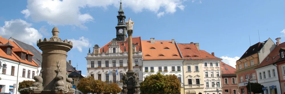 Výstava Zrcadla do historie v České Lípě bude prodloužena do poloviny prosince